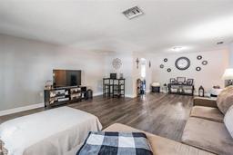 Picture of 6333 Aberdeen Avenue, New Port Richey, FL 34653