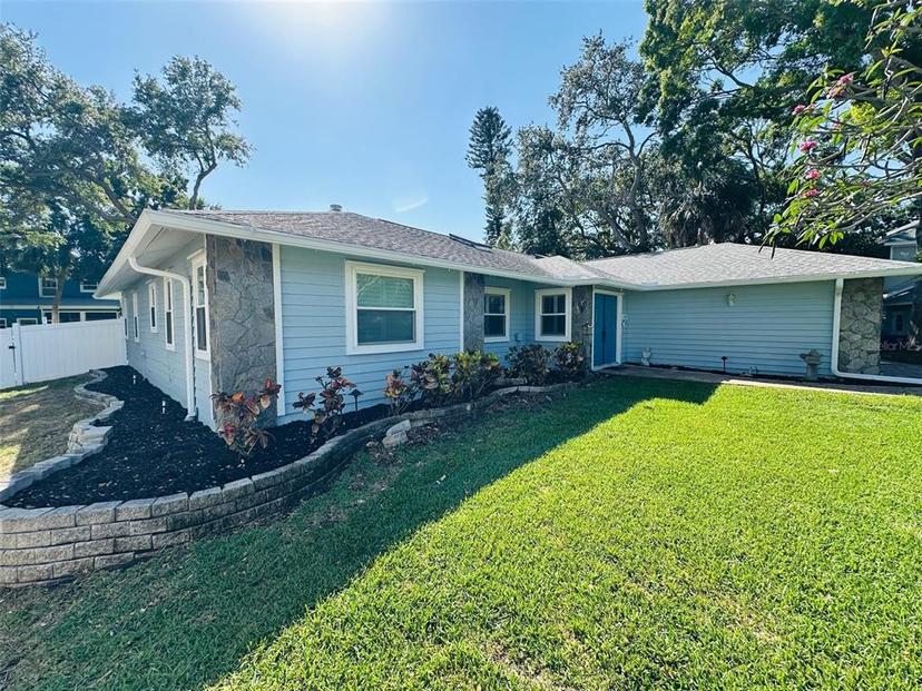 Picture of 2860 58Th Circle S, St Petersburg FL 33712
