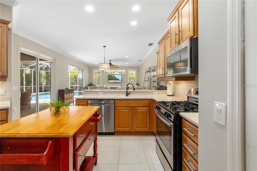 Picture of 7804 Edmonston Circle, University Park FL 34201