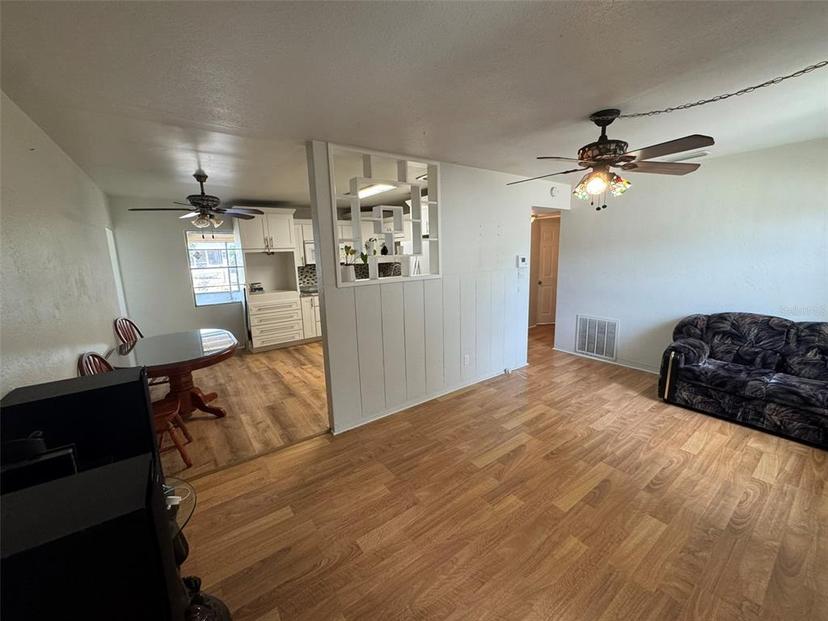 Picture of 6047 67Th Avenue N, Pinellas Park FL 33781
