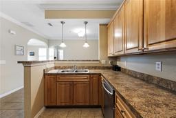 Picture of 1257 SW 9Th Road Unit 306, Gainesville, FL 32601