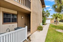 Picture of 2950 Clark Road Unit 113, Sarasota, FL 34231