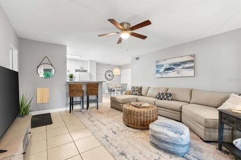 Picture of 2950 Clark Road Unit 113, Sarasota FL 34231
