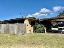 Picture of 2201 Vine Street, Leesburg, FL 34748