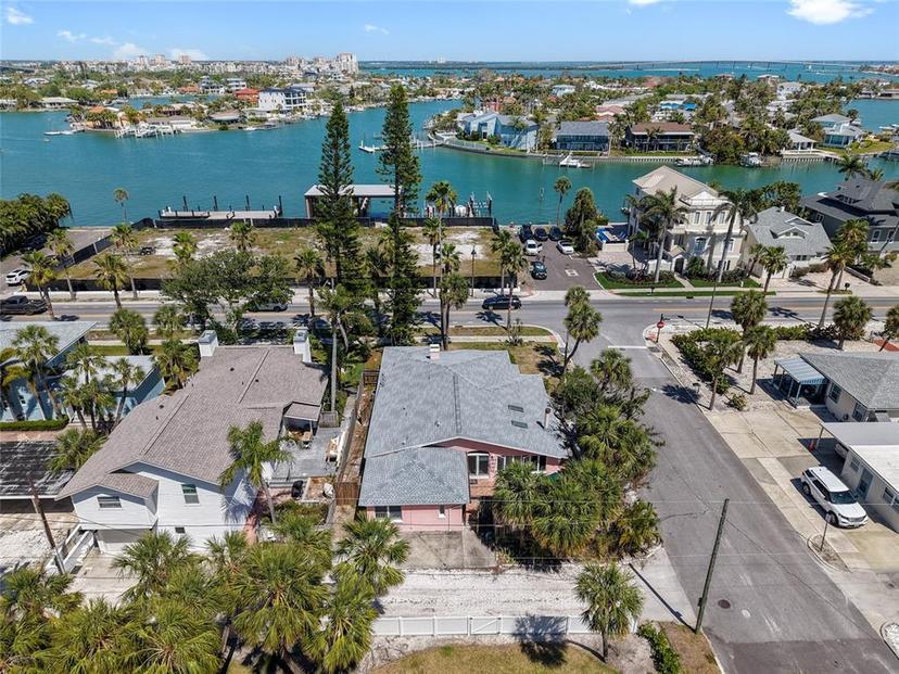 Picture of 2700 Pass A Grille Way, St Pete Beach FL 33706