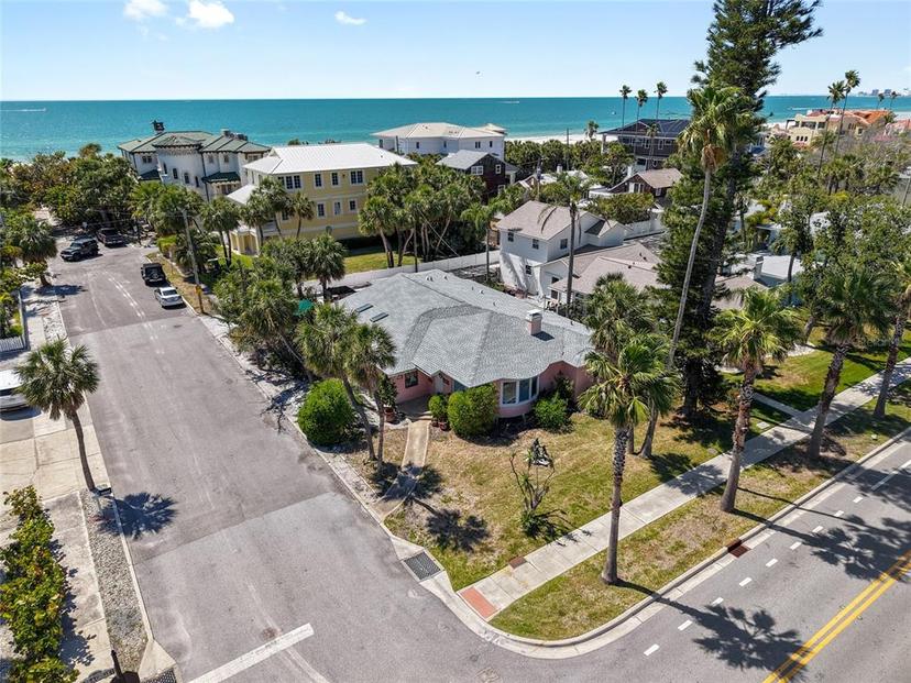 Picture of 2700 Pass A Grille Way, St Pete Beach FL 33706