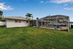 Picture of 6422 Beechwood Avenue, Sarasota, FL 34231