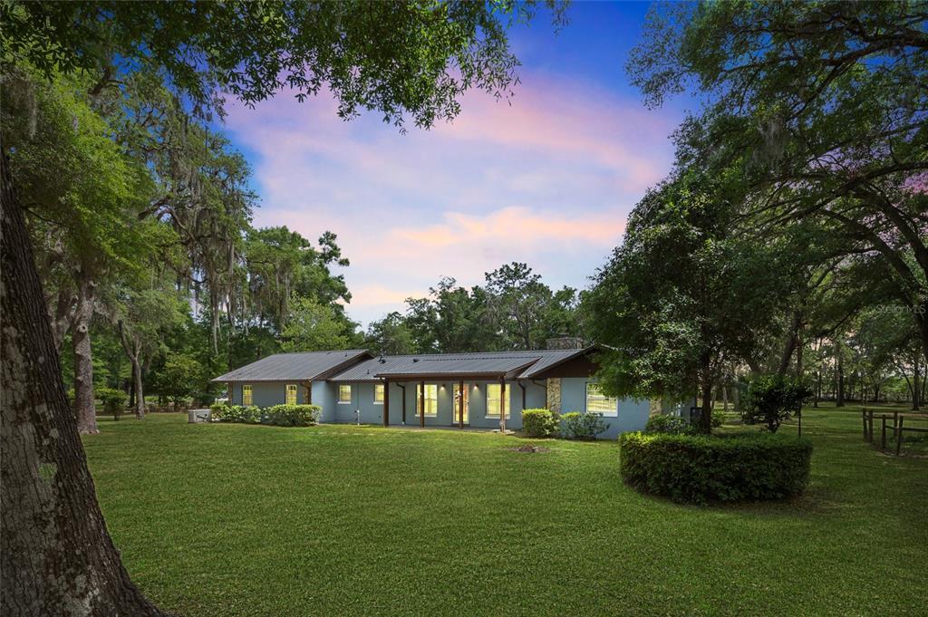 Picture of 19300 SW 60Th Street, Dunnellon, FL 34432