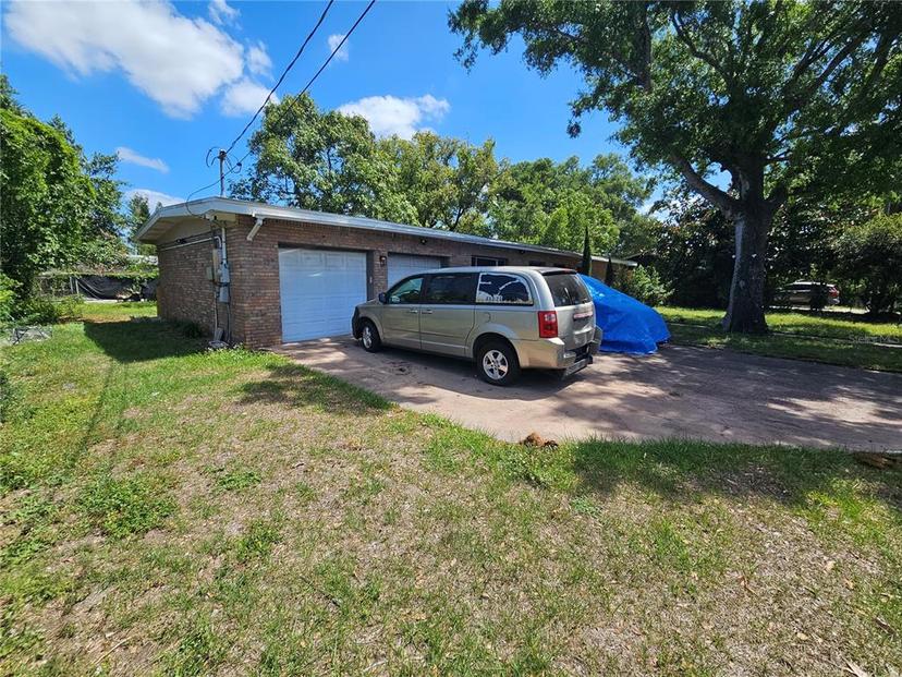 Picture of 3714 E Ellicott Street, Tampa FL 33610