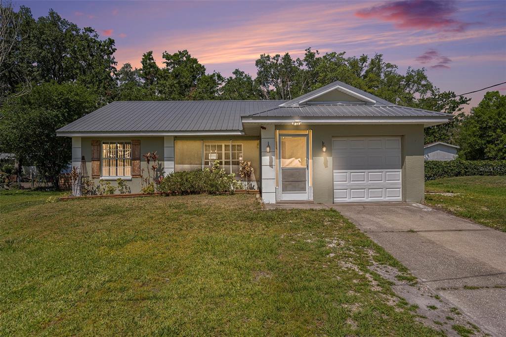 Picture of 12129 Meadow Lane, San Antonio, FL 33576