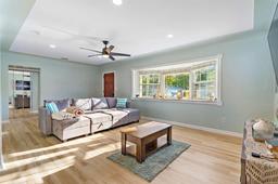 Picture of 7690 91St Street, Seminole, FL 33777