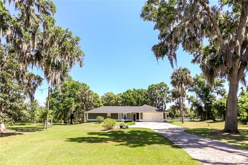Picture of 6933 SE 226Th Drive, Hawthorne FL 32640