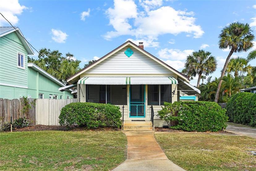 Picture of 402 Oakwood Avenue, New Smyrna Beach FL 32169