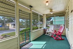 Picture of 402 Oakwood Avenue, New Smyrna Beach, FL 32169