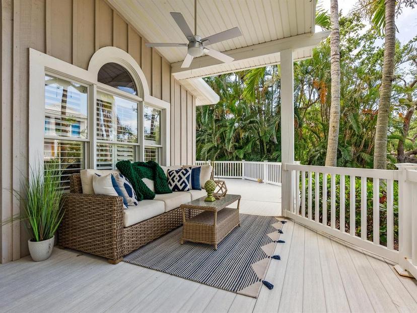 Picture of 8871 Fishermens Bay Drive, Sarasota FL 34231