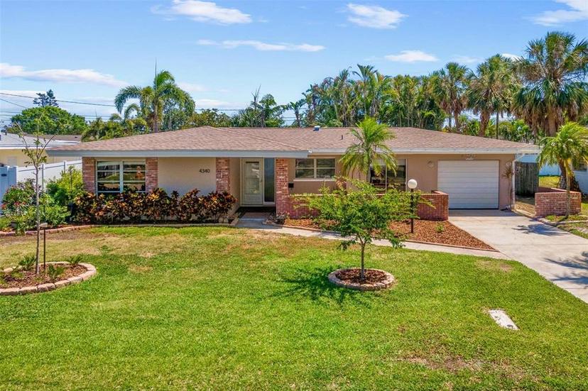 Picture of 4340 50Th Terrace S, St Petersburg FL 33711