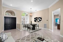 Picture of 15819 Dawson Ridge Drive, Tampa, FL 33647