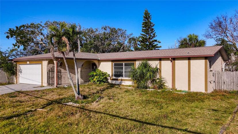 Picture of 920 Palm Drive, Belleair Beach FL 33786