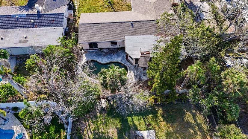 Picture of 920 Palm Drive, Belleair Beach FL 33786
