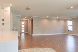 Picture of 3310 W Rogers Avenue, Tampa, FL 33611