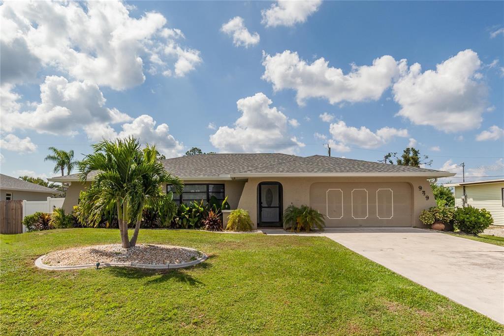Picture of 949 Springview Avenue Nw, Port Charlotte, FL 33948
