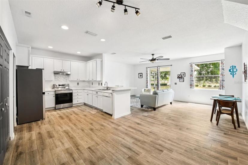 Picture of 1986 Yellowfin Drive, Port Orange FL 32128