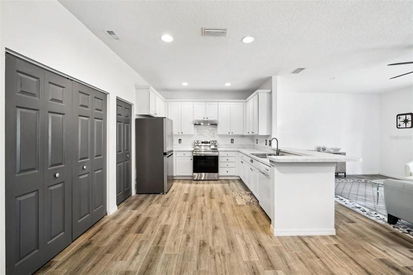 Picture of 1986 Yellowfin Drive, Port Orange FL 32128