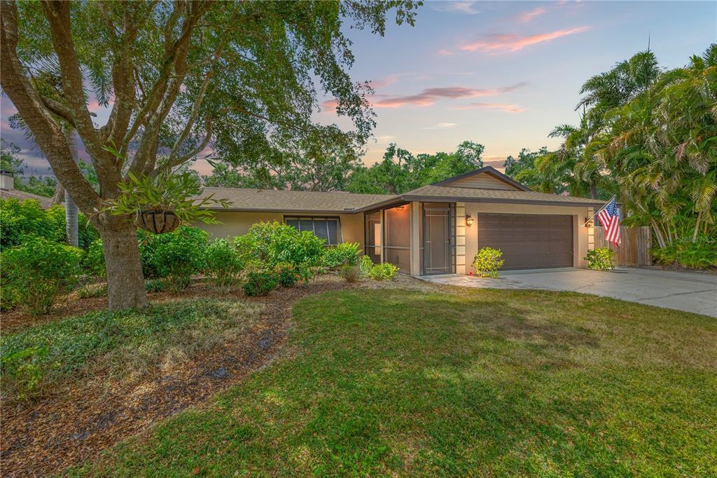 Picture of 2778 Greendale Drive, Sarasota, FL 34232