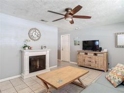 Picture of 836 6Th Street, Port Orange, FL 32129