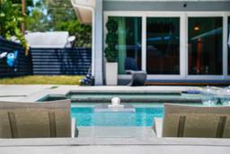 Picture of 222 N Clearview Avenue, Tampa, FL 33609
