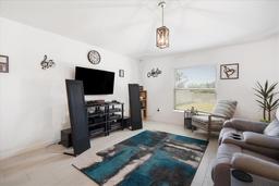 Picture of 4025 Capri Coast Drive, Plant City, FL 33565