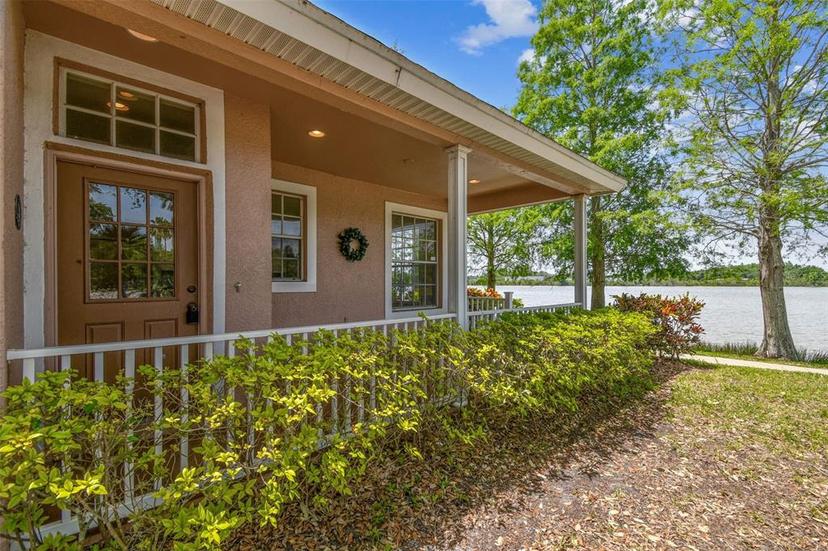 Picture of 9101 Crystal Commons Way, Tampa FL 33626