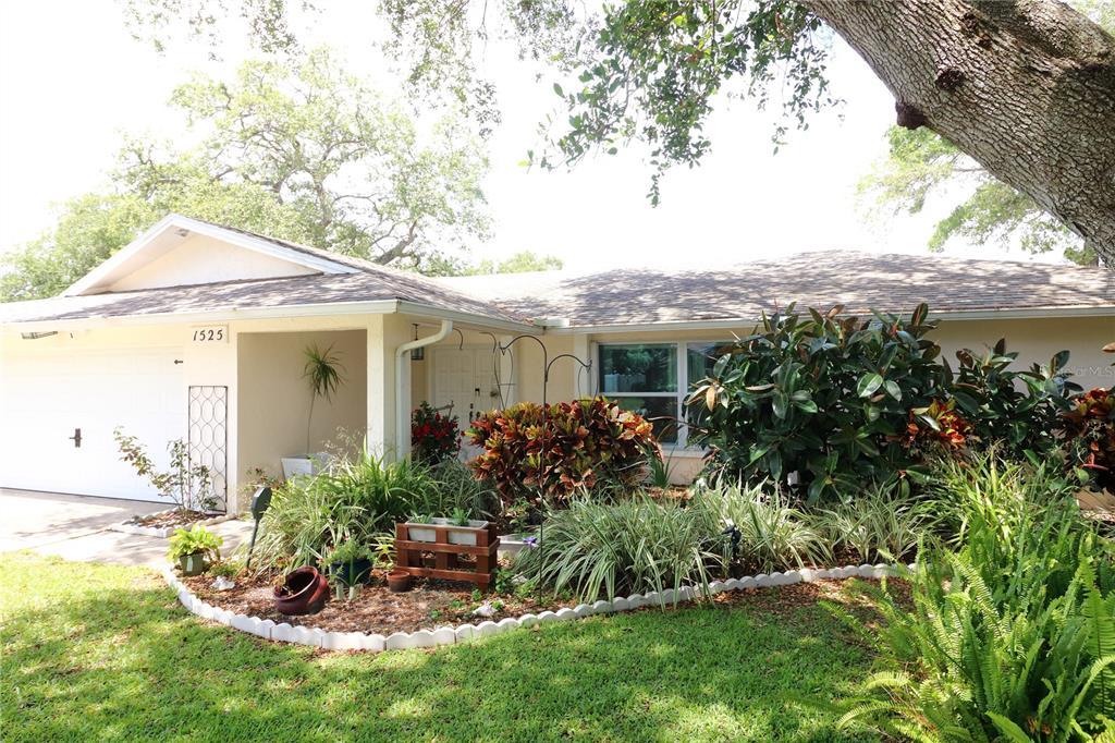 Picture of 1525 Albemarle Court, Dunedin, FL 34698