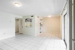 Picture of 1156 Calle Del Norte Unit C, Casselberry, FL 32707