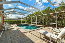 Picture of 417 Vista Loop, Davenport, FL 33897