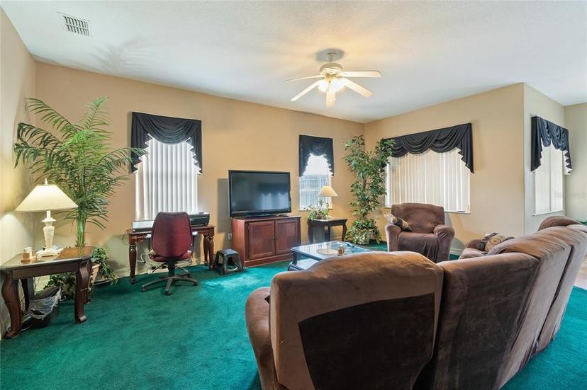 Picture of 417 Vista Loop, Davenport FL 33897
