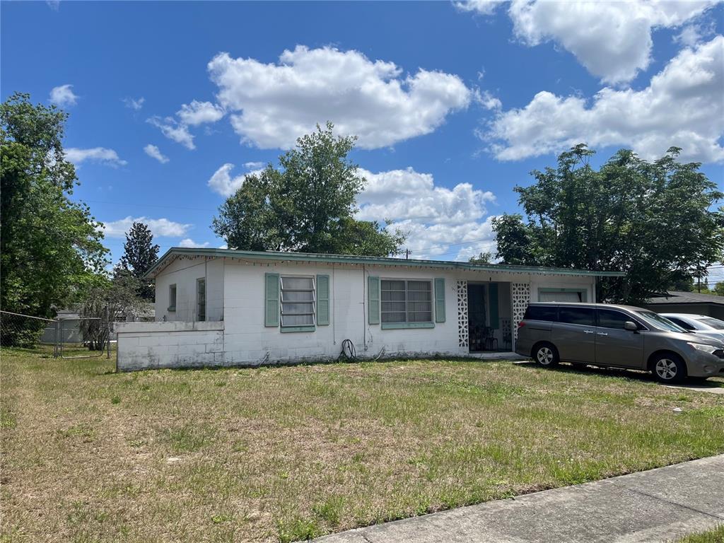 Picture of 1371 W Wellington Drive, Deltona, FL 32725