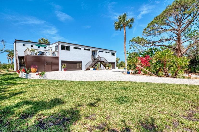 Picture of 760 S Oxford Drive, Englewood FL 34223