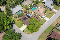 Picture of 945 SW 82Nd Terrace, Gainesville, FL 32607