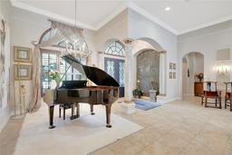 Picture of 9630 Tree Tops Lake Road, Tampa, FL 33626