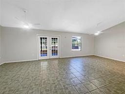 Picture of 12610 Bay Hill Drive, Grand Island, FL 32735