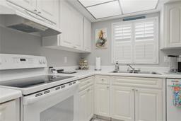 Picture of 2220 Stickney Point Road Unit 531, Sarasota, FL 34231