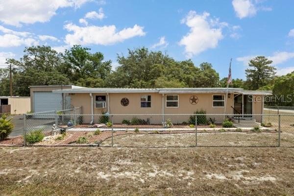 Picture of 1989 SE 185Th Terrace, Silver Springs, FL 34488