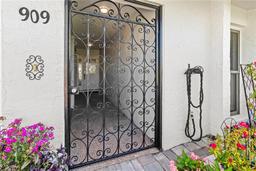 Picture of 909 68Th Street W, Bradenton, FL 34209