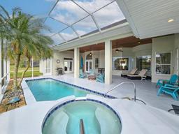 Picture of 6 Lakeside Place E, Palm Coast, FL 32137