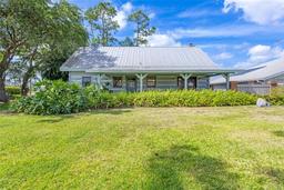 Picture of 18631 Baseleg Avenue, North Fort Myers, FL 33917