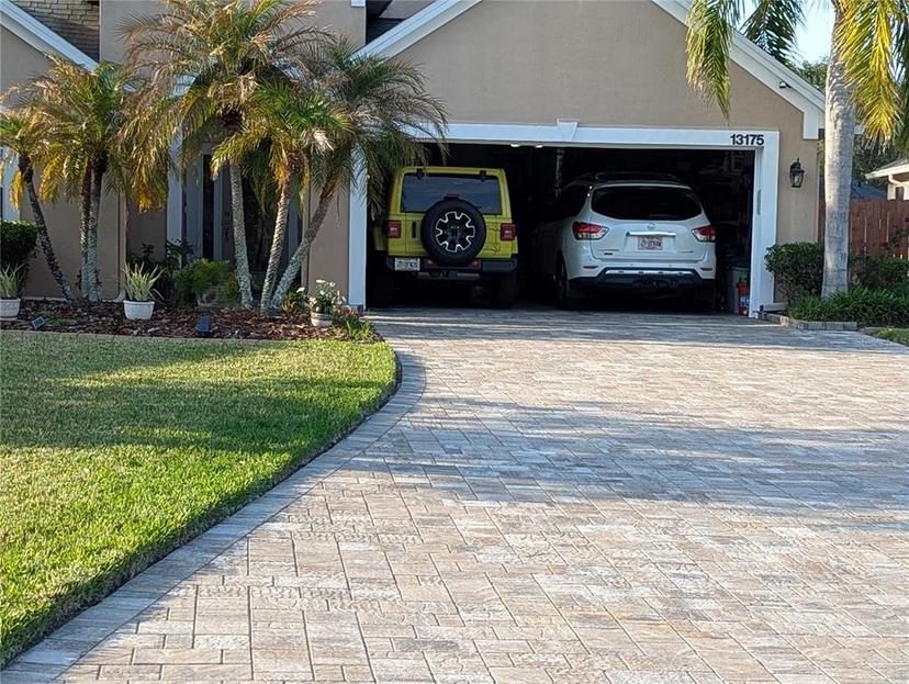 Picture of 13175 Tom Morris Drive E, Jacksonville FL 32224