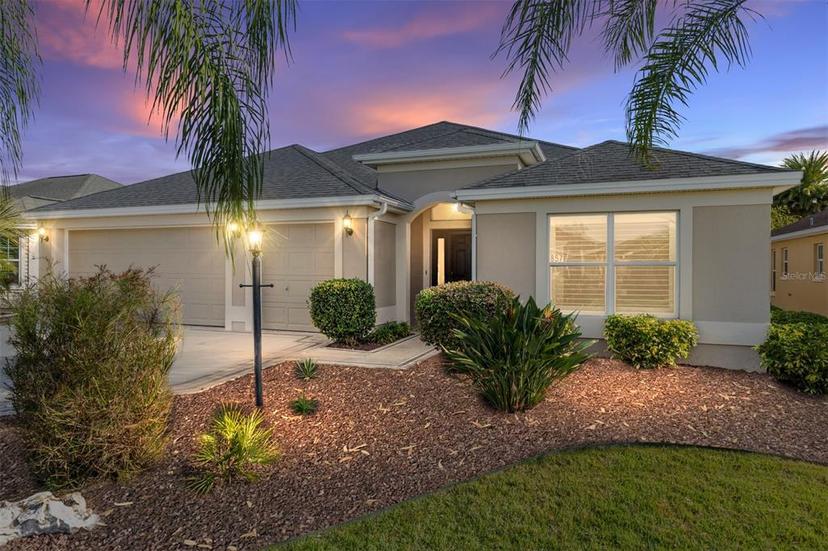 Picture of 857 Enisgrove Way, The Villages FL 32163