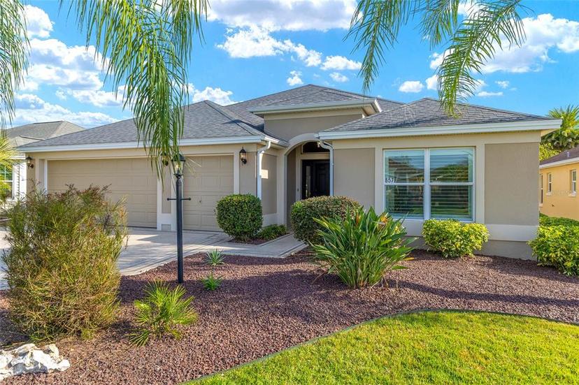 Picture of 857 Enisgrove Way, The Villages FL 32163