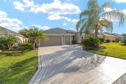 Picture of 857 Enisgrove Way, The Villages, FL 32163